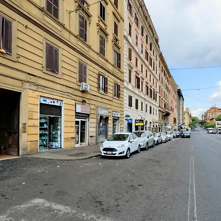 Apartmán Esquilino Halldis *